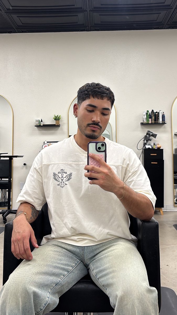 jayortits's tweet image. Let’s book those appointments ladiessss. The holidays are coming ☃️