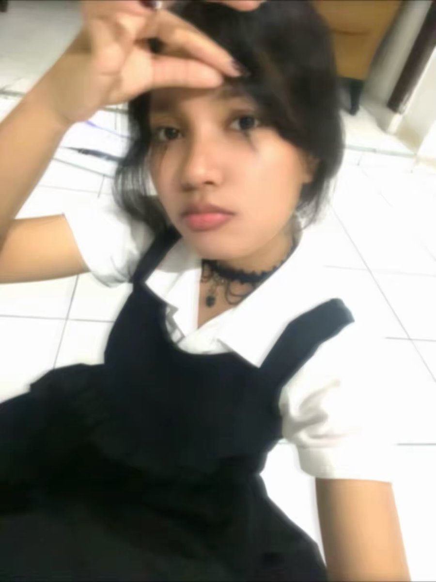 theticgurl's tweet photo. yap randomly kalo rumah kosong pfft https://t.co/9EHr87UNQw