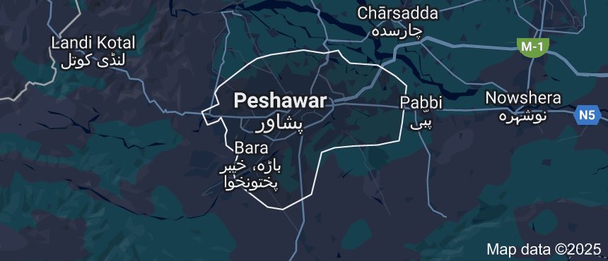 taahir_khan's tweet image. #Peshawar’s #FC attack update: A police officer told reporters that 3 FC men lost lives and 3 attackers were killed. He told reporters that the area has been cleared but a search operation is underway. Police city chief Mian Saeed said a bomber blew up at the gate of the Federal…