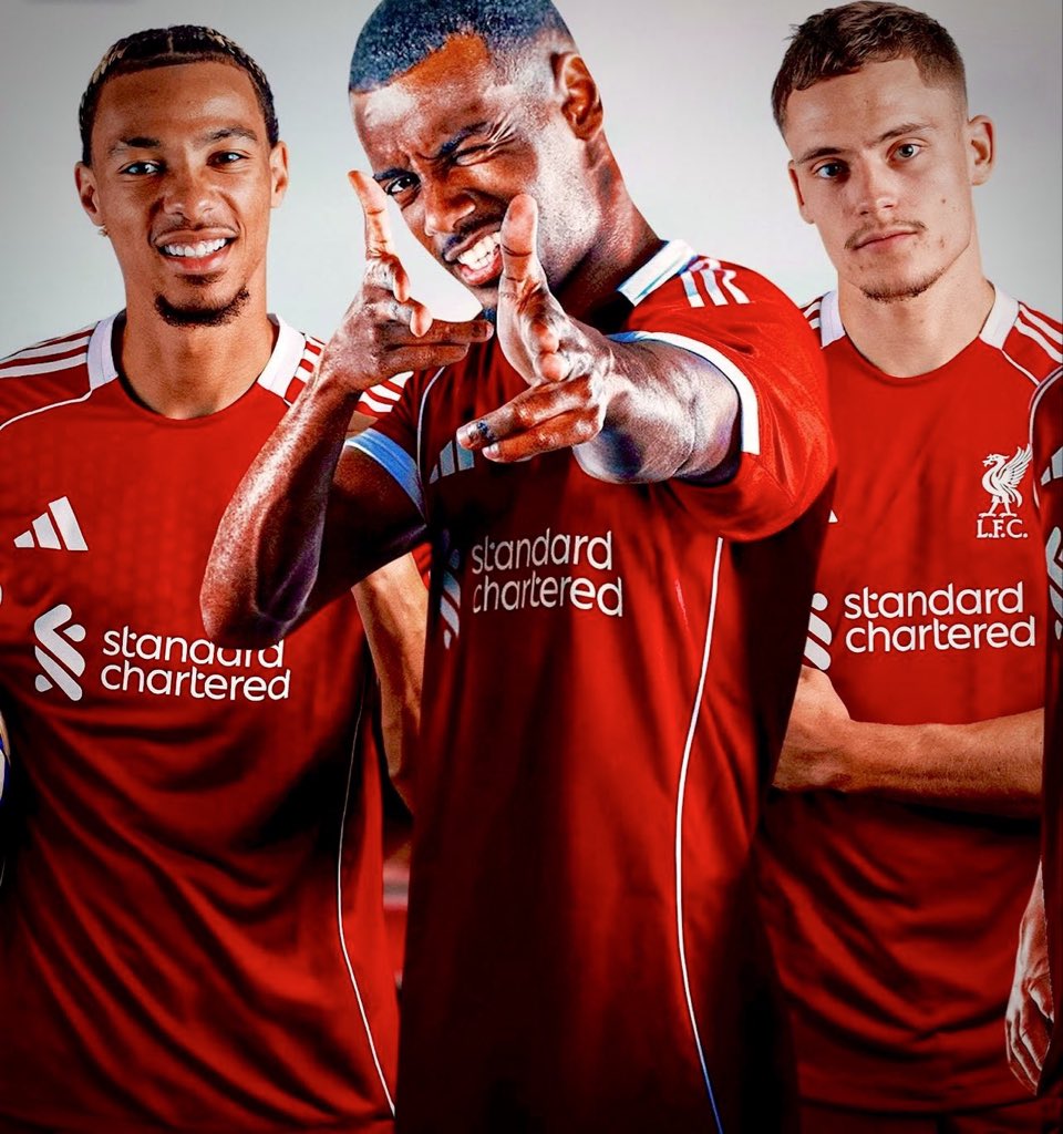 Our new signings in the PL:

Isak £130m - 0 goals 0 assists 
Wirtz £100m - 0 goals 0 assists 
Ekitike £79m - 3 goals 0 assists 

They got 88 G/A between them last season, they haven’t turned into bums overnight.

They are our most expensive signings EVER, and Slot is RUINING them