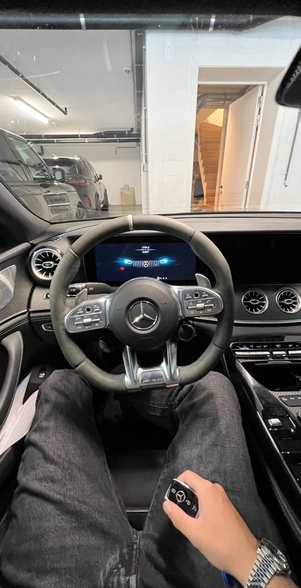 Geeknfa's tweet image. Can i get a GM? 🃏