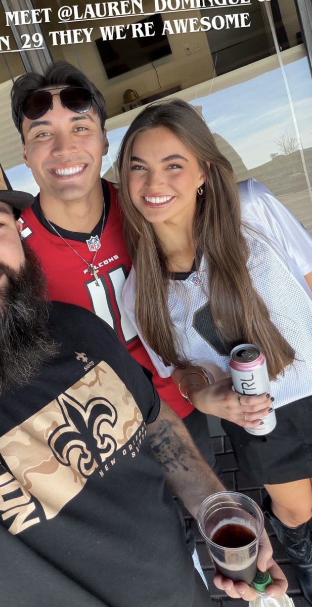 Caroline tweet media