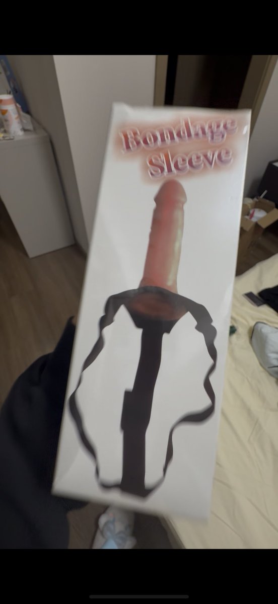 福利姬幺鸡分享的黄推图片1 - 网红私拍内容