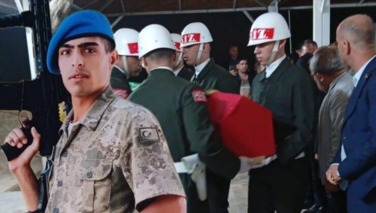 📌 Sivas’ta askerliğini yapmakta olan İbrahim Halil Horuz (21) terhisine 10 gün kala hayatını kaybetti. Annesi Cazibe Horuz, “Oğlumun kendini telle boğup intihar ettiğini söylediler. Morga gider gitmez boğazını kontrol ettim, hiçbir iz yoktu. Bir hafta önce, ‘Anne, sevdiğim