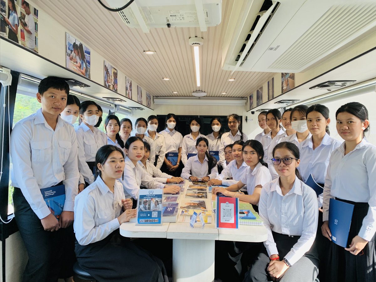 KRTribunal's tweet image. On November 24, 2025, the ECCC outreach team will started their outreach mission in Takeo Province. The ECCC Outreach Team traveled Hun Sen Sla Kou High School, Takeo Province, to meet with a total of 940 students, including 501 females. 

#ECCC #KhmerRougeTrials