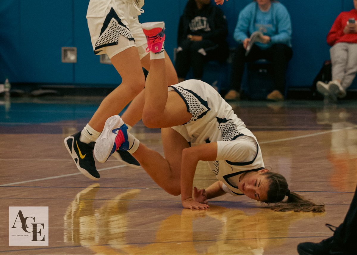 Allie Correll tweet media