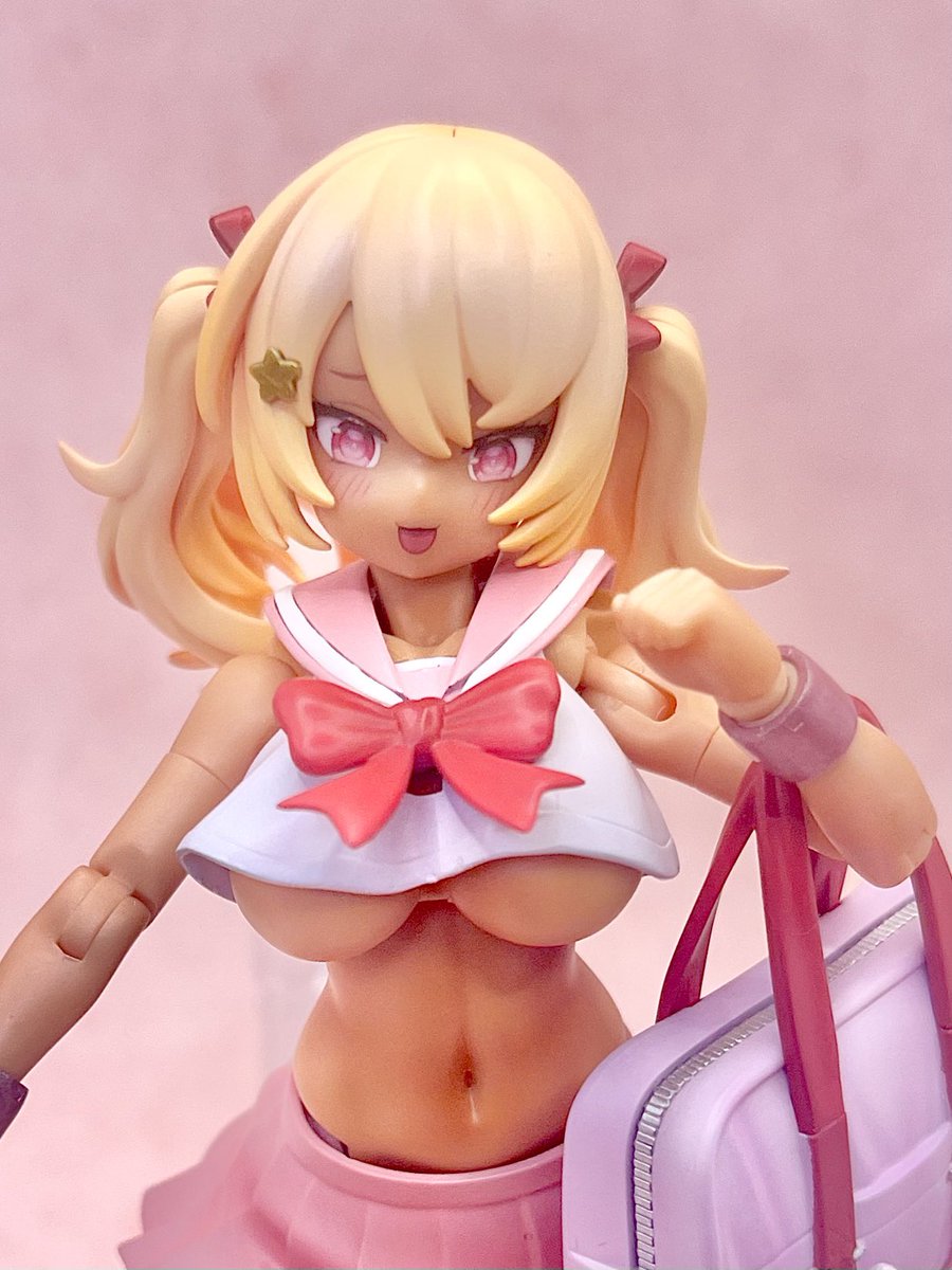 PUNI⭐︎MOFU 黒ギャルマオ
完成しました！

ぼくのかんがえたさいきょうのmsgk❣️
#メガミデバイス