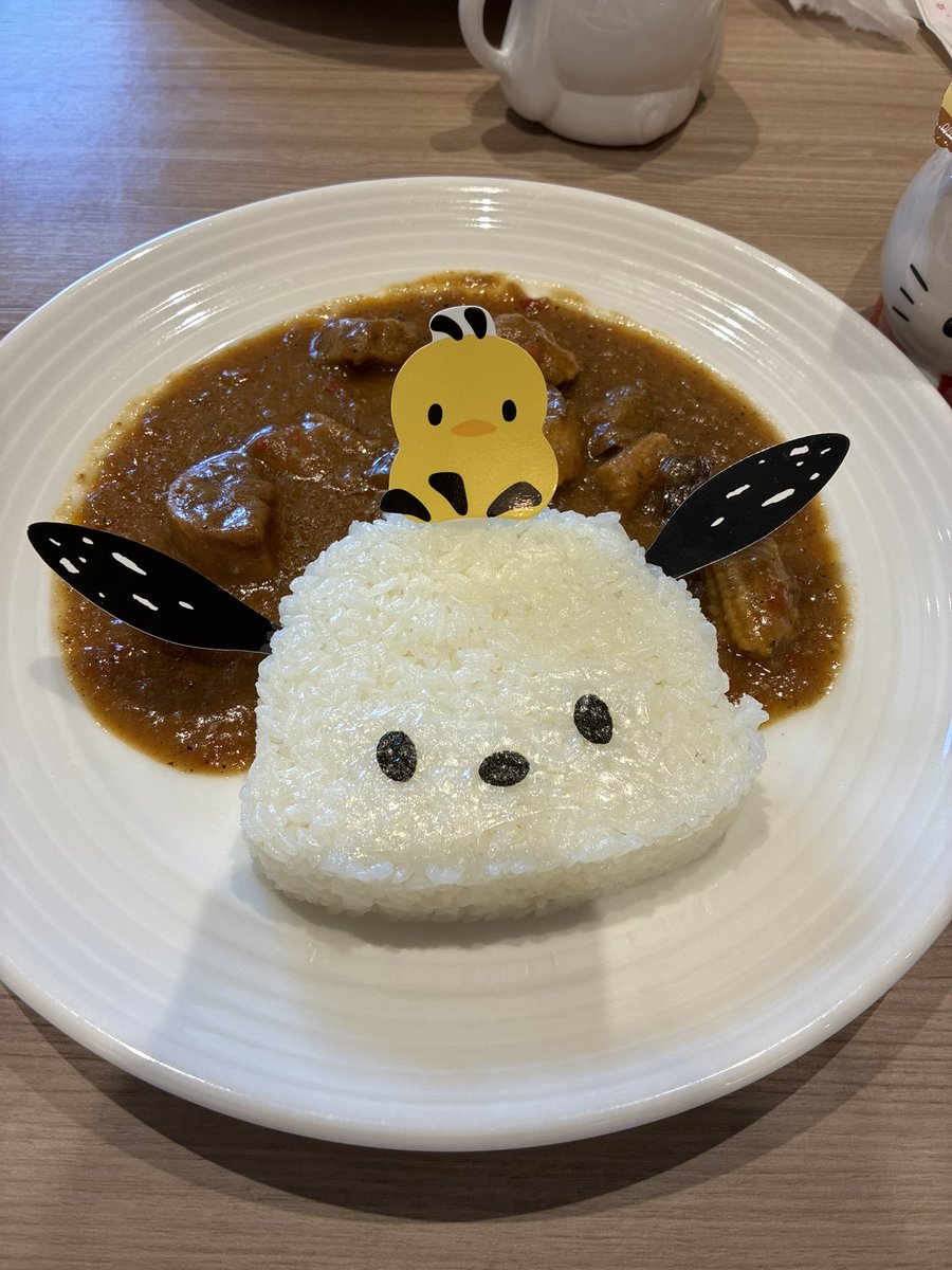 ポチャッコ食べる