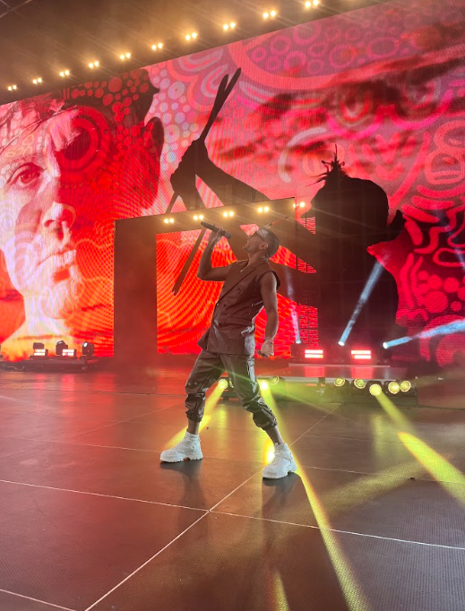 MitchTambo tweet media