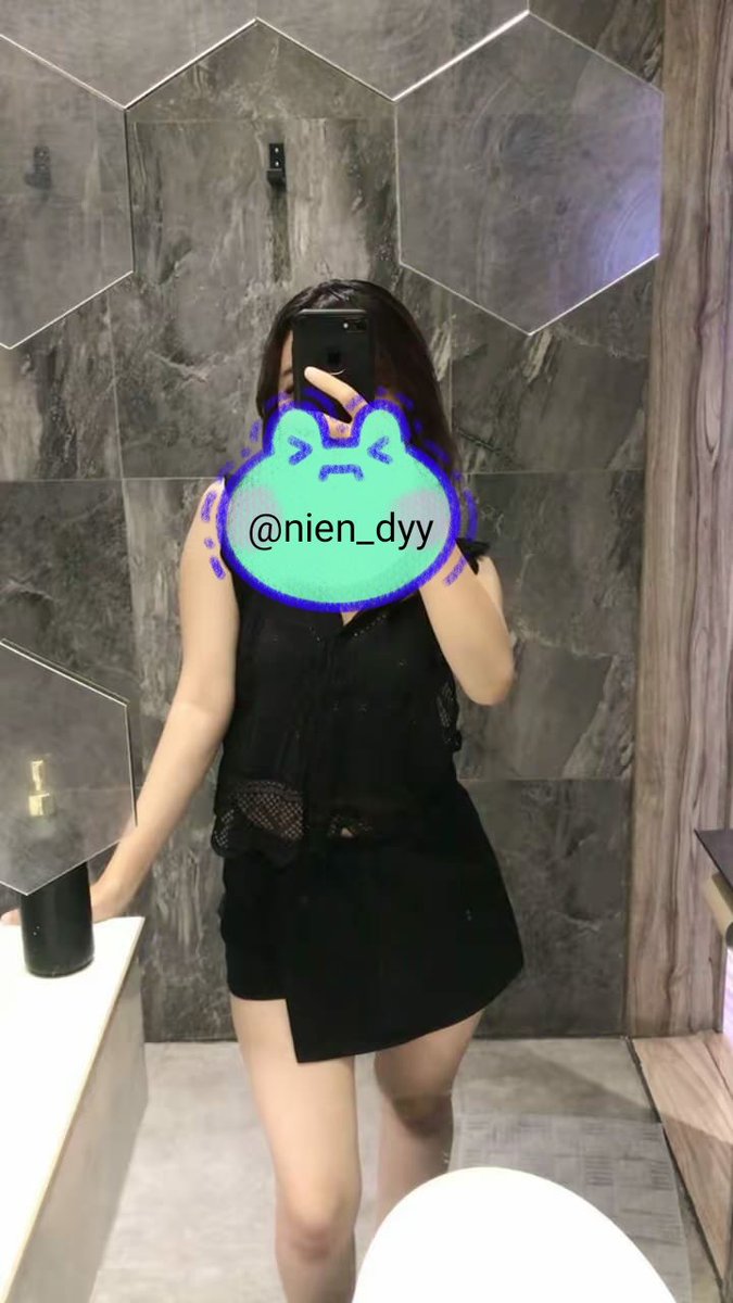 Sumatra_FWB's tweet photo. Haii 
F24, 160/45 cute pet!te here🫰🏻 
Avail CeCe, eLCi, Be O, start dari hari senin s/d Minggu ☺️
Mumpung masih rate promo sampai akhir NOVEMBER 
 DM buat RR promonya ya🫰🏻 https://t.co/XDQPygnMaf