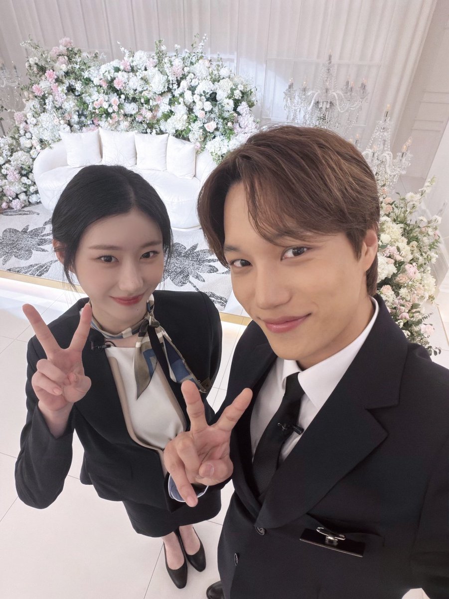 ichhaeryeong's tweet image. 스타일로 𝖲𝗁𝖺𝗄𝖾 𝖲𝗁𝖺𝗄𝖾한 칵테일 구경할 믿지. 춤 추는 것을 잊지 마세요. 🥂