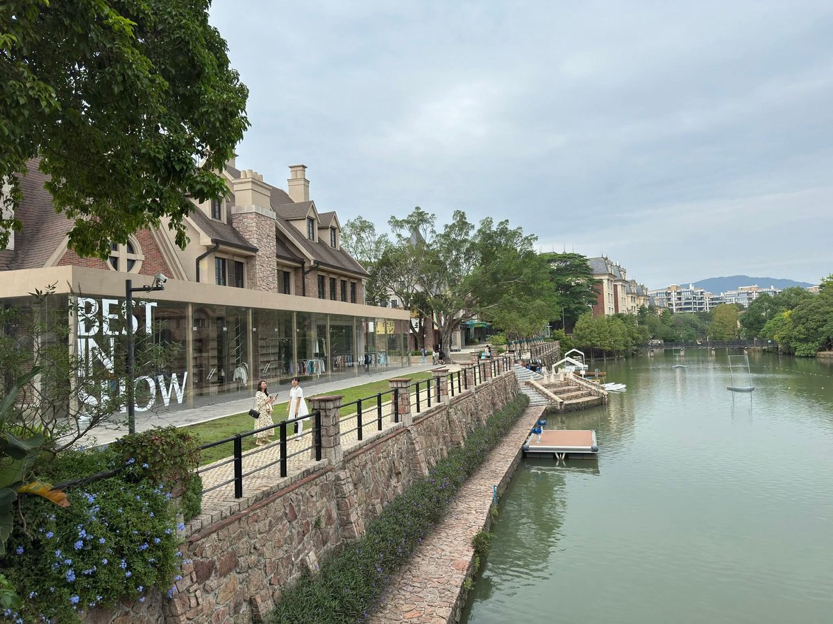 yoothachart's tweet image. 