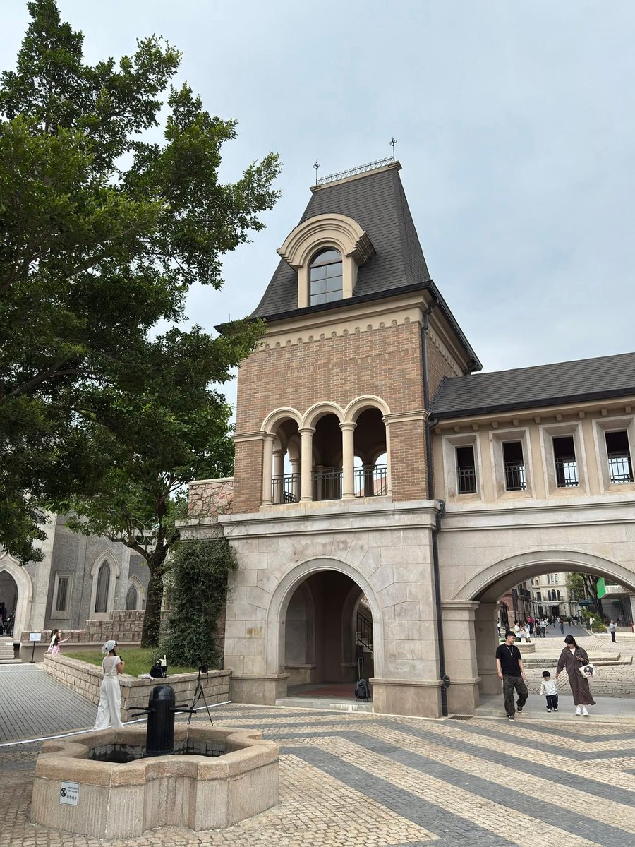 yoothachart's tweet image. 