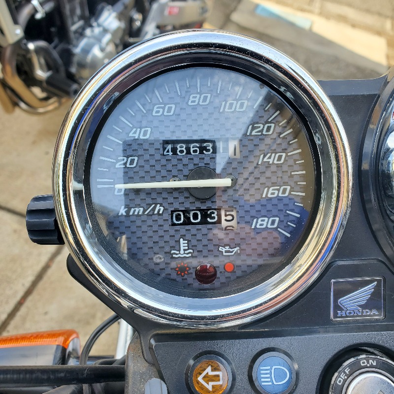 MsLABO6's tweet image. 今年の目標50000km
今からじゃあ難しいなぁ
まあ、長く乗れることが大事！
#ホーネット250