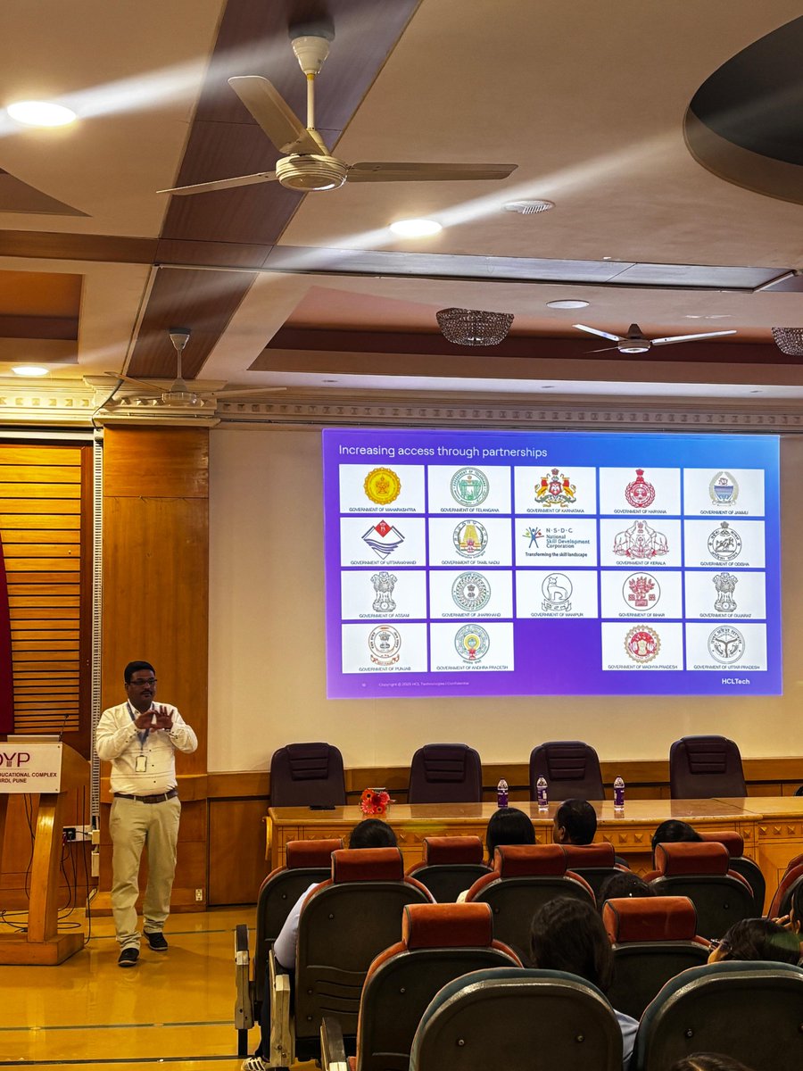 DypacsJ's tweet image. Empowering students for future opportunities!
HCL Counselling Session &amp;amp; Entrance Exam successfully conducted .
Proud to guide our learners toward a brighter career path.
#DYPJuniorCollege #DYPACS #HCLTechBee #StudentSuccess #CareerOpportunities #FutureReady #CampusDrive