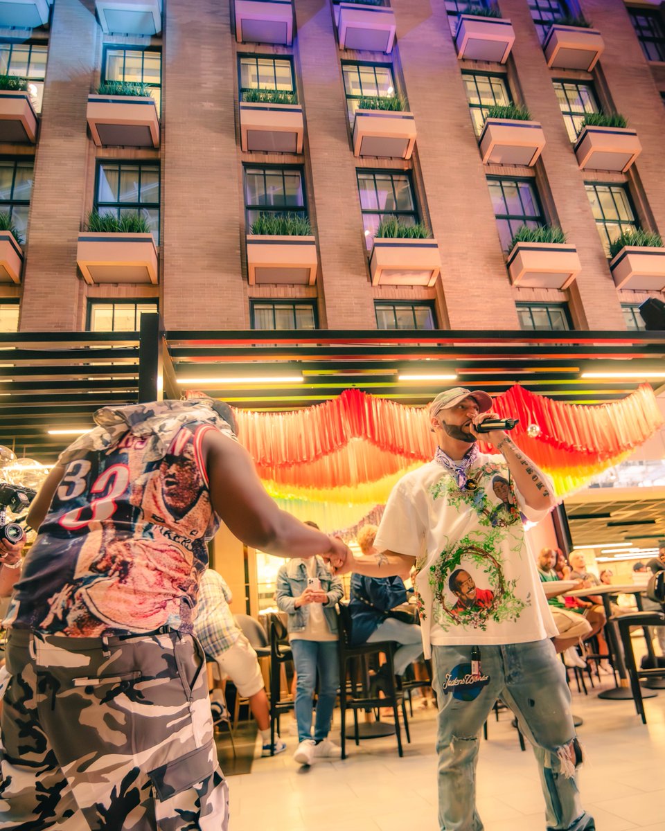 The Stew tweet media