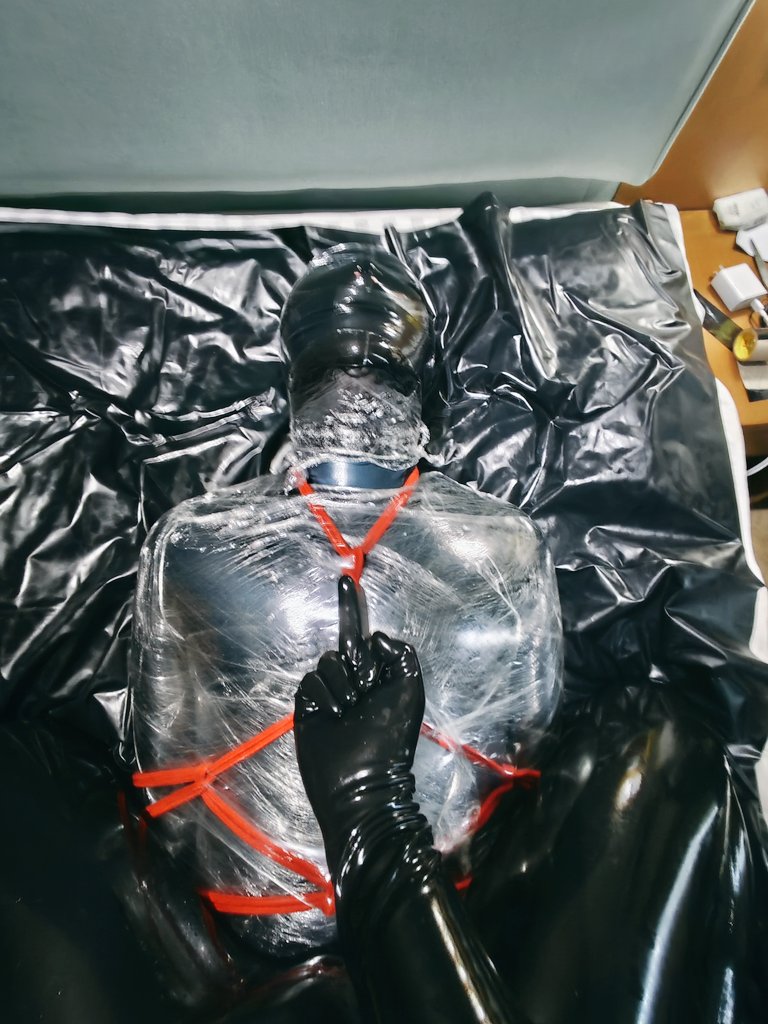 DADIDA1990 tweet media