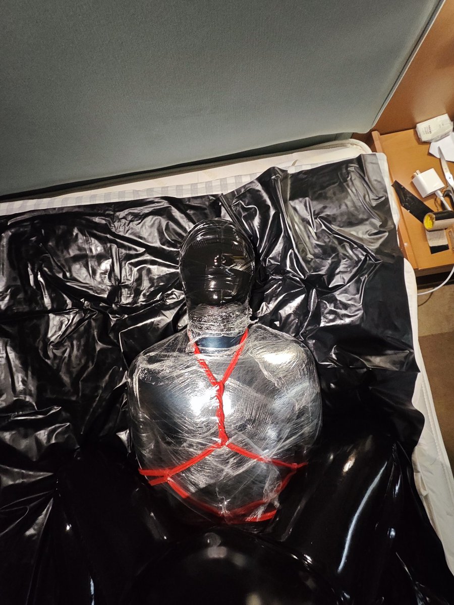 DADIDA1990 tweet media