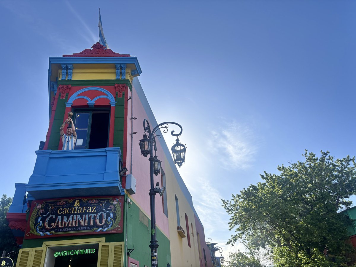 the colourful walls of Buenos Aires are enough to make any heart fill with joy