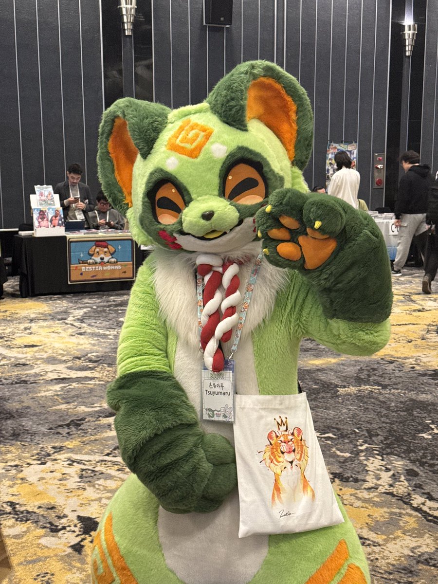 lagoon_fur's tweet image. 퍼클 조각집 🥰
#FURSTCLASS  #fursuit