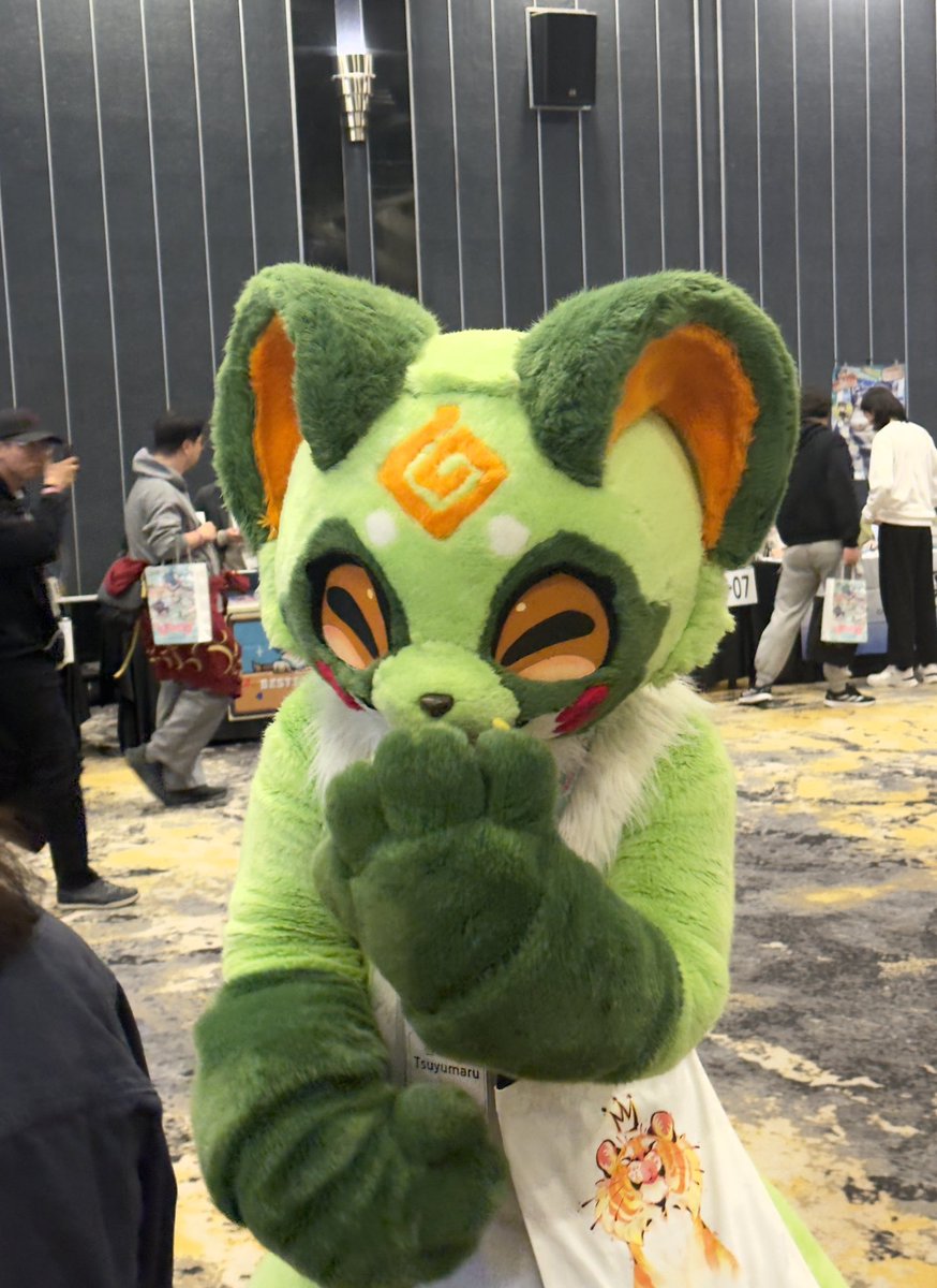 lagoon_fur's tweet image. 퍼클 조각집 🥰
#FURSTCLASS  #fursuit