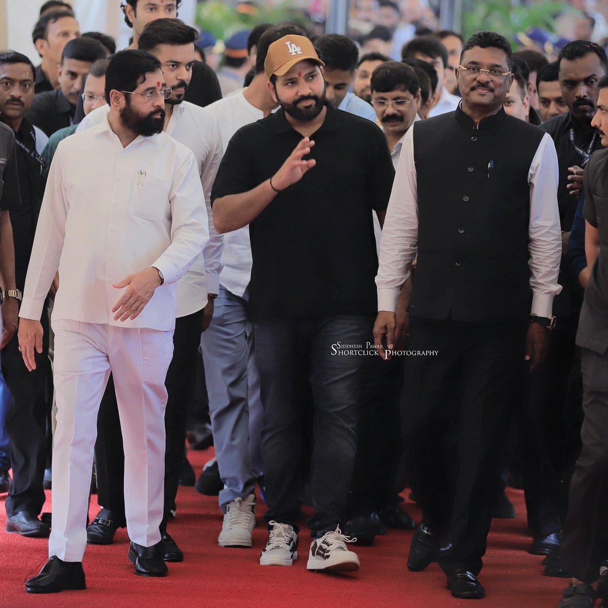 In ODI who deserve open with Rohit Sharma number  yashasvi jaiswal or Subhman gill..... #RohitSharma