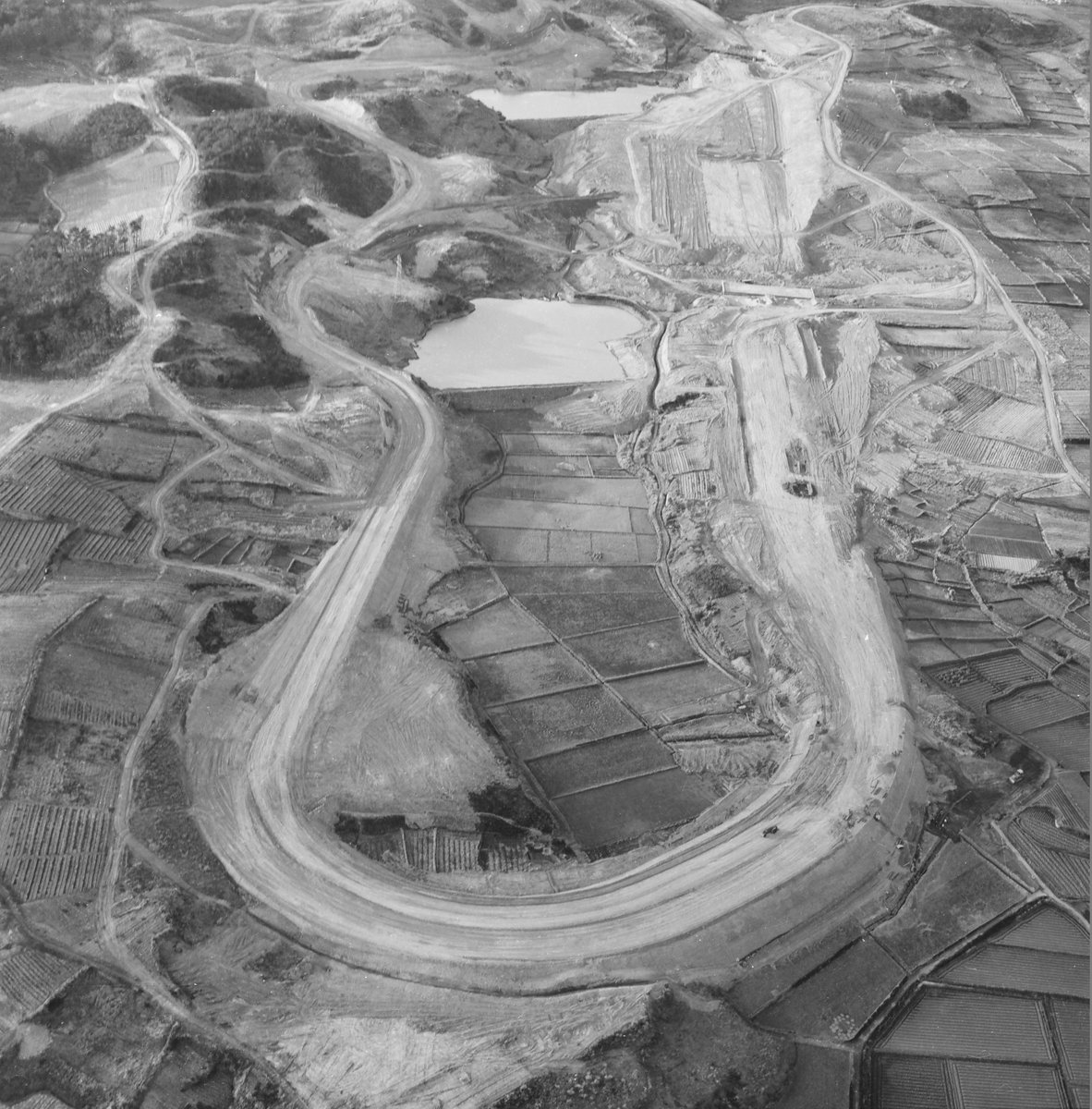 suzuka_event's tweet image. #進化の日

空撮画像の詰め合わせをどうぞ。