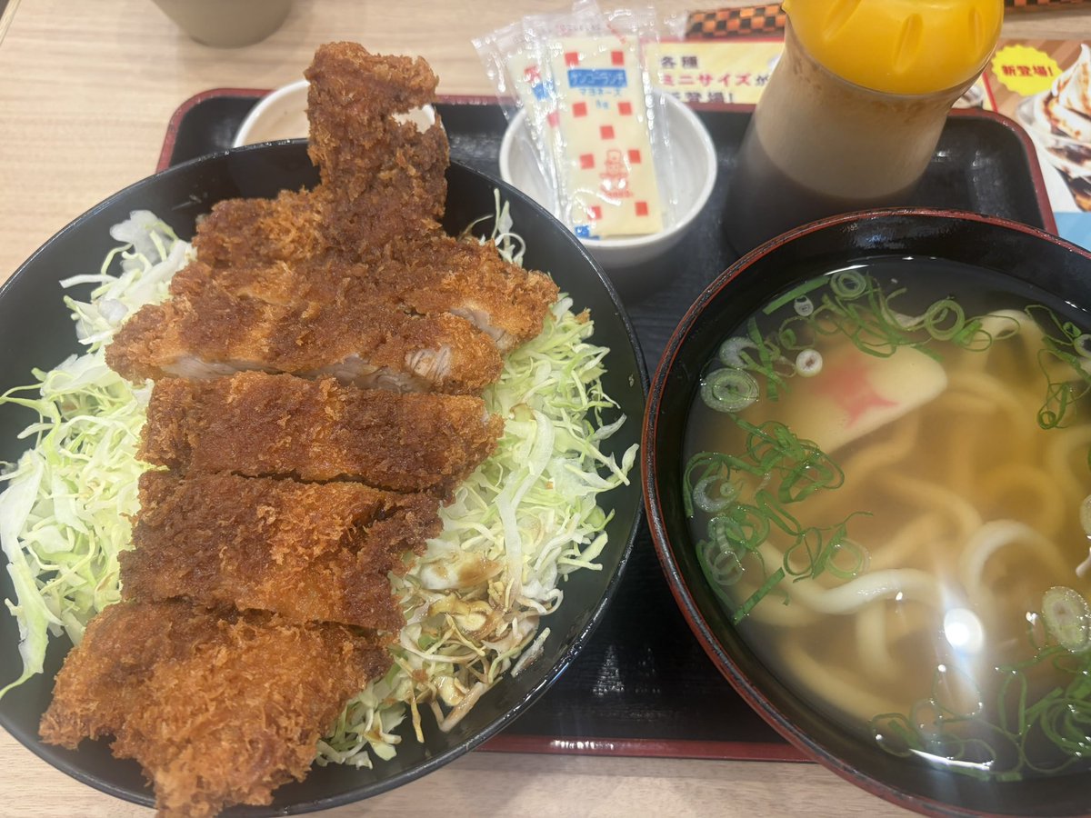 偶にはガッツリ‼️
資さんうどん