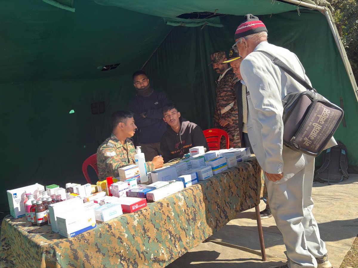 suryacommand's tweet image. Shaurya Mahotsav 2025: A Tribute to India’s First Victoria Cross Awardee 

Honouring the immortal valour of Late Nk (Hony Lt) Darwan Singh Negi, VC, the first Indian awarded the Victoria Cross for extraordinary bravery, the Indian Army inaugurated Shaurya Mahotsav at Kafarteer…