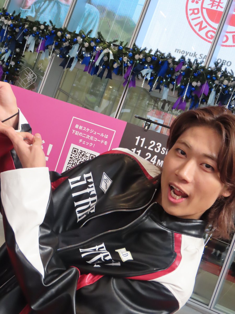 masakazu428's tweet photo. ライブプロ×moyuk SAPPORO   コラボイベント 日時：2025年11月24日(月) 
りょうすけくん
久しぶりだったけど名前覚えてくれていてうれしかった

#札幌 #北海道 #ライブプロ #札幌のイケメン #北海道のイケメン #りょうすけ #NC8 https://t.co/HTDxGdmcDi https://t.co/VECvQt08UM