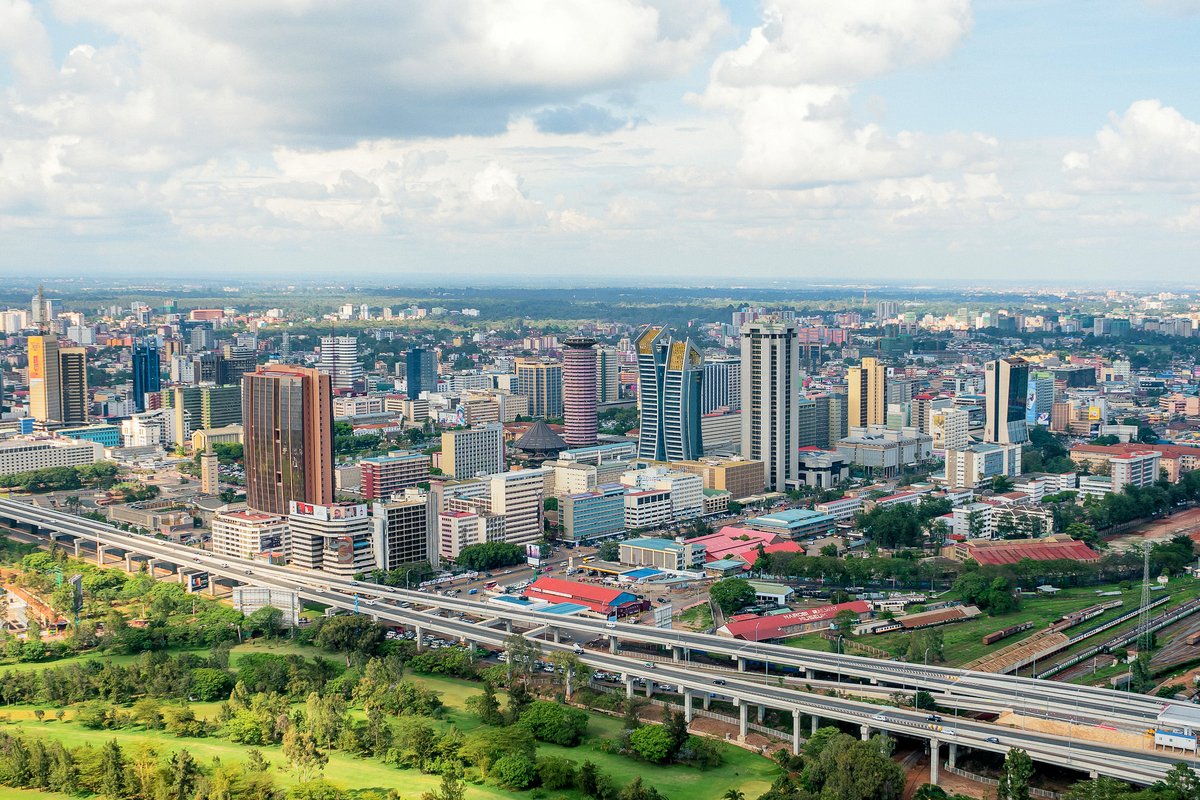 WorldBankKenya's tweet photo. Kenya’s real GDP is projected to grow 4.9% on average between 2025–2027, an upward revision from both the May 2025 #KenyaEconomicUpdate and the October Macro-Poverty Outlook though risks to the outlook remain elevated. 📊🇰🇪 https://t.co/gPx08A874T