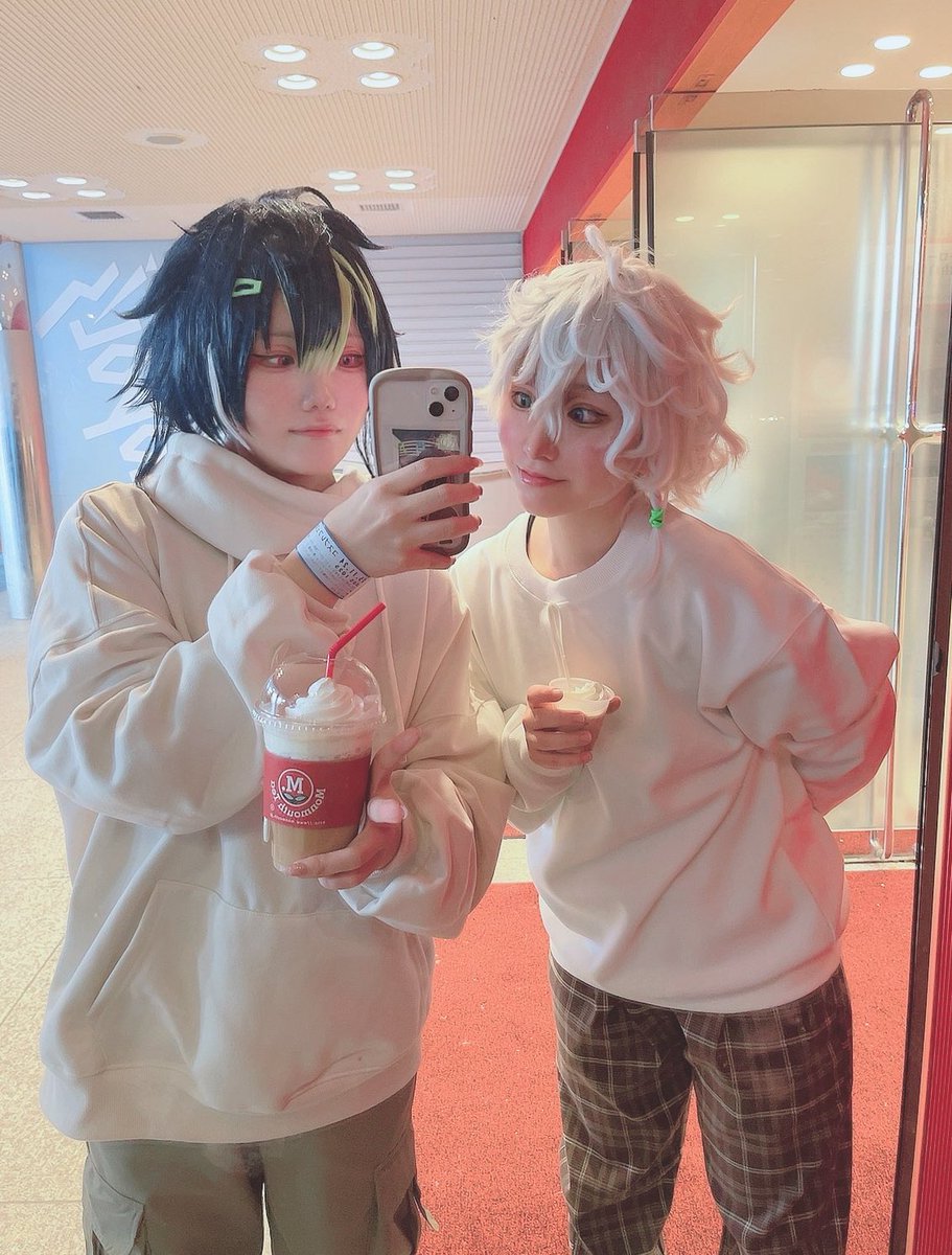 てでし！💡と🥷🔫！