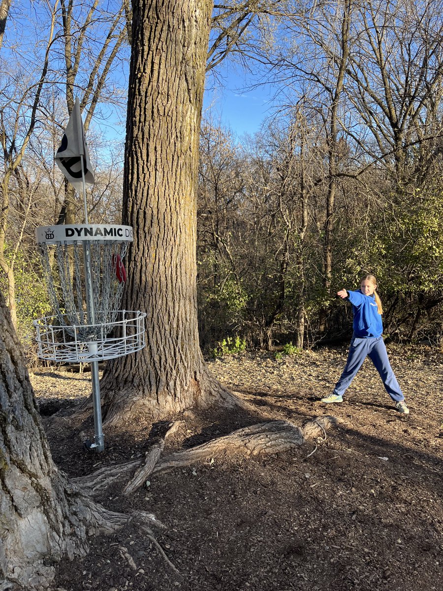 HaydenWiebusch's tweet photo. Northview Park Eagan Flex 5 / Alimagnet Flex 8 / Red Oak Flex 10 

This is my first time playing three different flex events in a day! All of the rounds were above my rating and I beat my dad today!

#bedynamic
#discgolf
#growthesport
#kidsdiscgolf 
#respecthergame
#throwpink https://t.co/GAG7H4zi6h