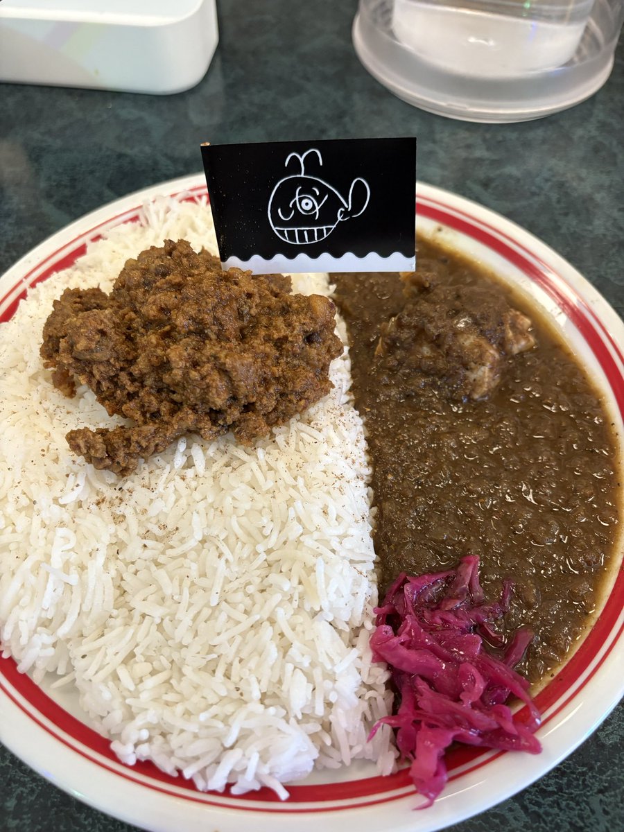 カレーたべる