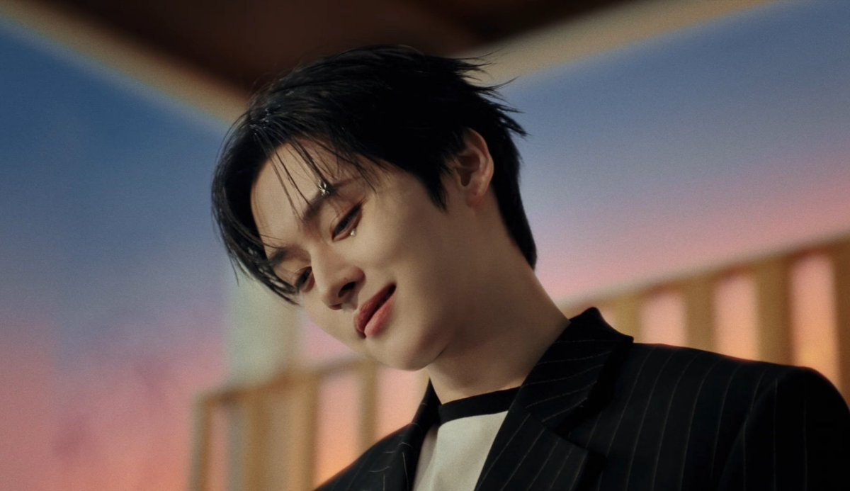 Just_Peachy101's tweet image. Loved this sm!

DO IT OVERDRIVE MV OUT NOW
#StrayKids_Do_It_Remixes
#Do_It_OverdriveVersion
#StrayKids