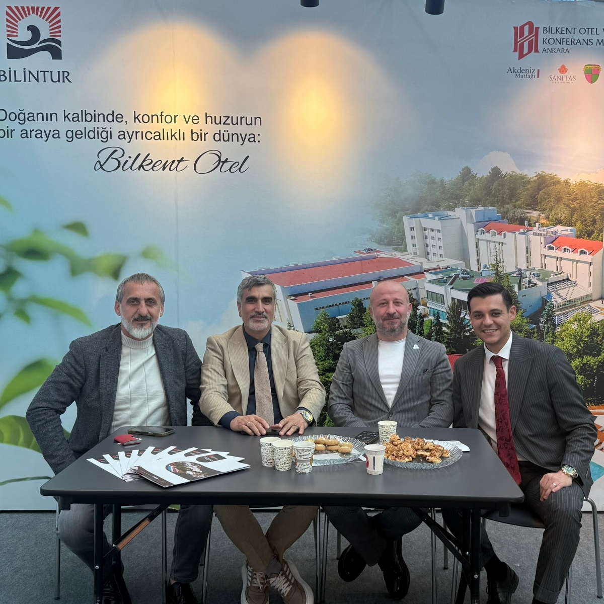 Bilkent Otel ve Konferans Merkezi olarak, 20–22 Kasım 2025 tarihlerinde ATO Congresium’da gerçekleştirilen 8. Travel Expo Ankara Fuarı’nda misafirlerimizi ağırladık.
Bu başarılı organizasyonda emeği geçen tüm ekip arkadaşlarımıza ve ilgi gösteren tüm ziyaretçilere teşekkür ederiz