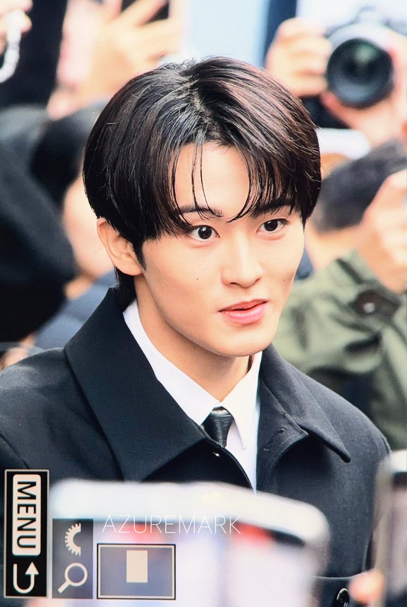 AZUREMARK tweet media