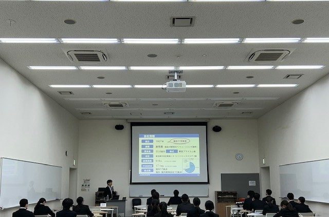 開智国際大学 tweet media