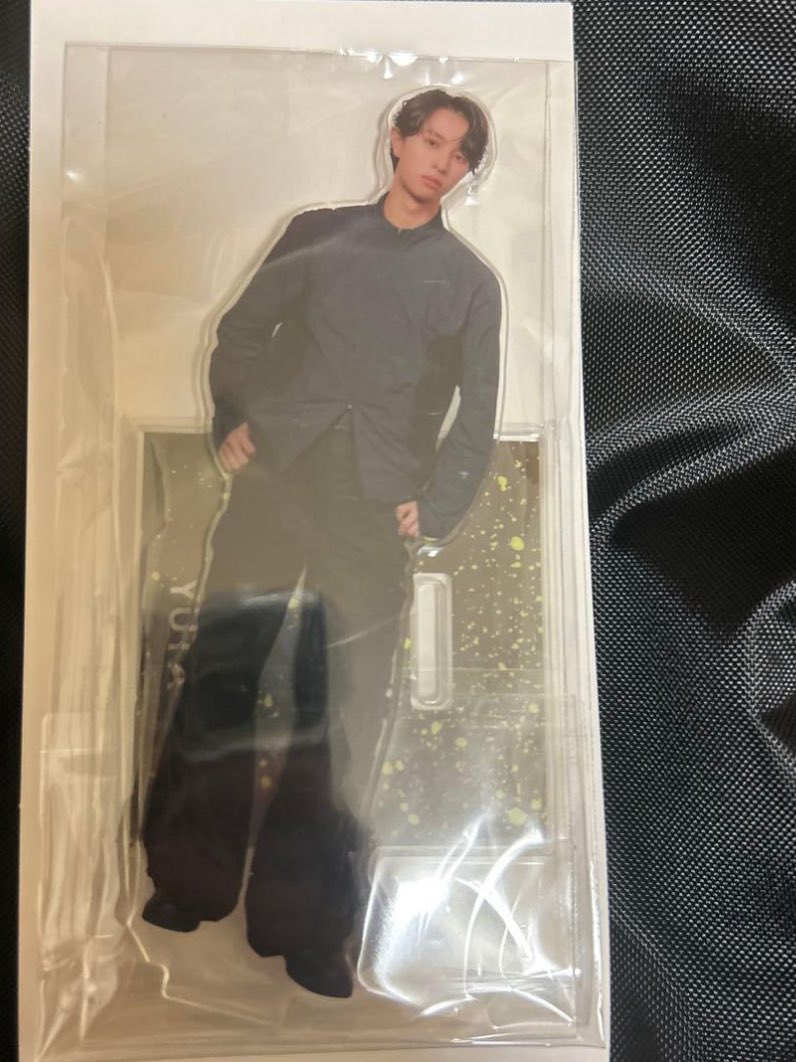 kantamero_2's tweet image. 譲　YUTA ユウタ
求　REN レン＞KANTA カンタ

買取も🉑（PayPayorメルカリ）
異種交換になります.条件の良い方優先
#thelastpieace #ラスピ交換