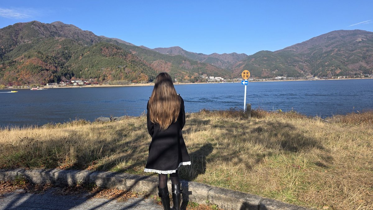 morozsofichan's tweet image. 河口湖　🏞