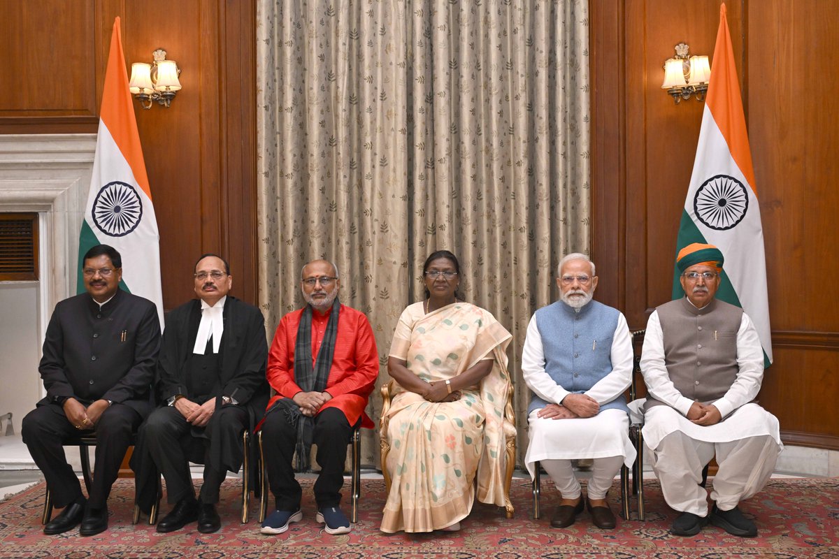 President of India tweet media
