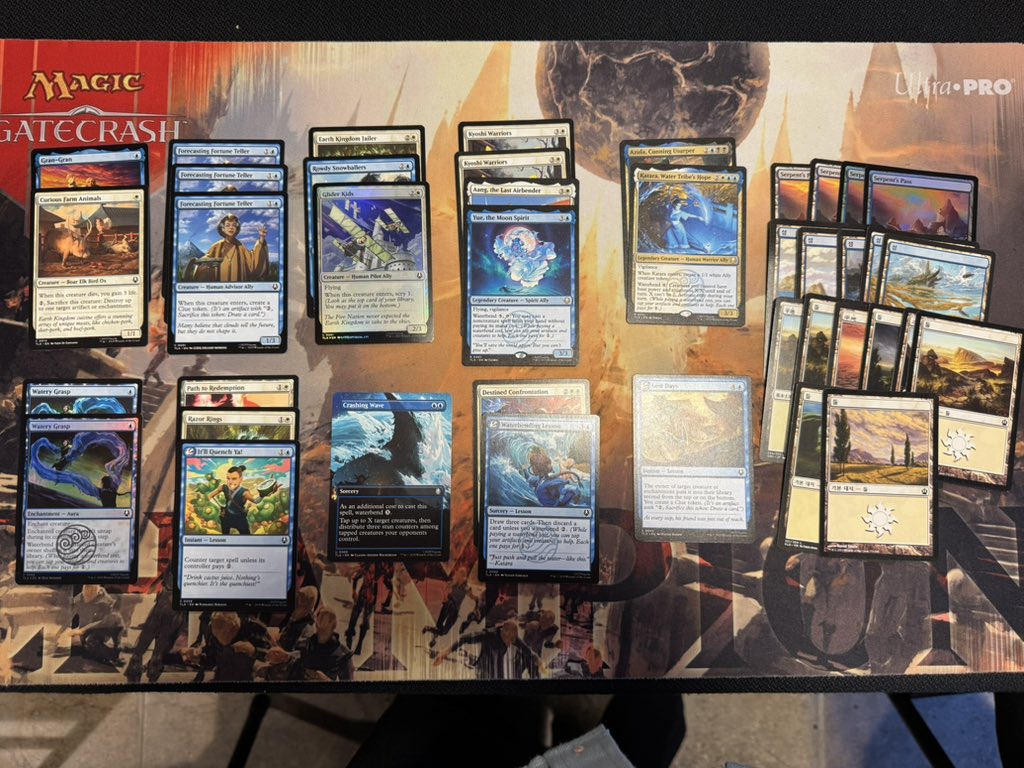 CubePresidente's tweet photo. Team draft to end the week. #MTGxATLA https://t.co/Ruc66YCQxu