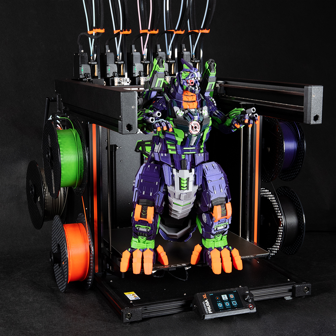 Just dropping some suggestions for gift ideas. All of these are from <a href="/toymakr3d/">Toymakr3d</a>, and multi colored by me (nope, sorry, multi color files not available). But these make great display pieces and are a blast to assemble. 
#3Dprinting #Godzilla #Galacticus #xmen #Prusa3D