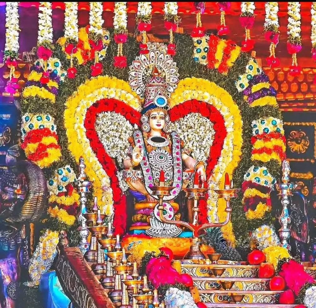 Priyamvada227s's tweet image. Swamy Sharanam Ayyappa 🙏