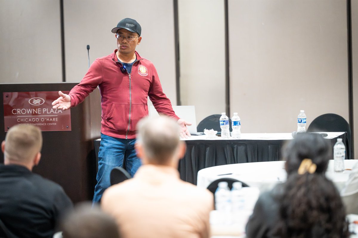 LIUNA's tweet image. #ICYMI our latest #LaborersRising newsletter:  
 
At our Laborers Rising Convening in Chicago, Brother Jin out of @local79nyc presented an amazing accomplishment: personally holding OVER 500 Laborer to Laborer conversations on the ground and over the phone with rank and file…