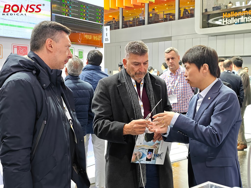 BonssMedical's tweet image. ✨ BONSS Medical Slays MEDICA 2025! 🌍
• RF Plasma Systems: Low-temp #ablation + #Precise cutting + Fast #hemostasis
• #SHARFIR Surgical Systems: Better #resection
• wMerak 4K Endoscopic Systems: Bionic color, vascular enhancement, stable imaging
See you in Düsseldorf 2026! 🚀