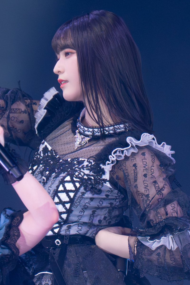 佐々木舞香 🖤🤍