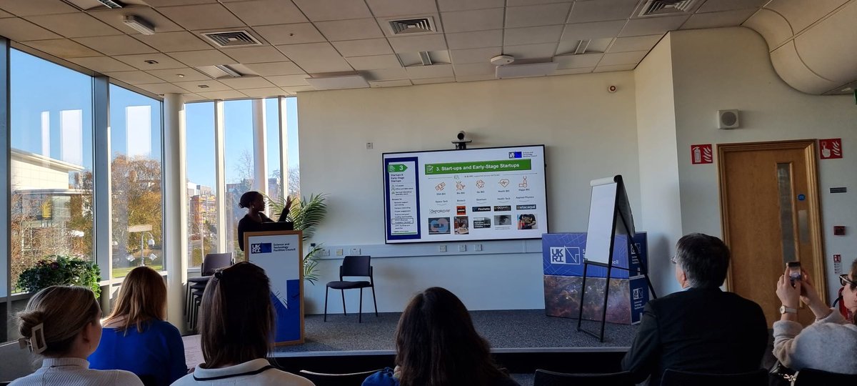 FoundSciTech's tweet image. Last week, our Future Leaders travelled to @UKRI_News&apos;s Daresbury Laboratory to explore some of the exciting work there. Here are just a few snaps from the day! Applications for our 2026 Foundation Future Leaders Prog close tomorrow. foundation.org.uk/Future-Leaders