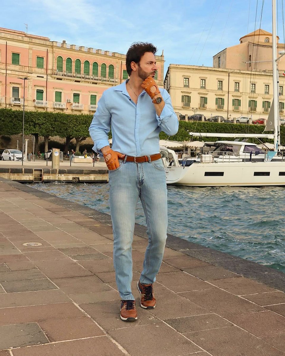 coofandy's tweet image. From work meetings to weekend strolls by the water, this look never misses.

#COOFANDY #COOFANDYstyle #nascar #COOFANDYxJGR #COOFANDYxBell #primeday #amazonprime #primedaydeals #deal