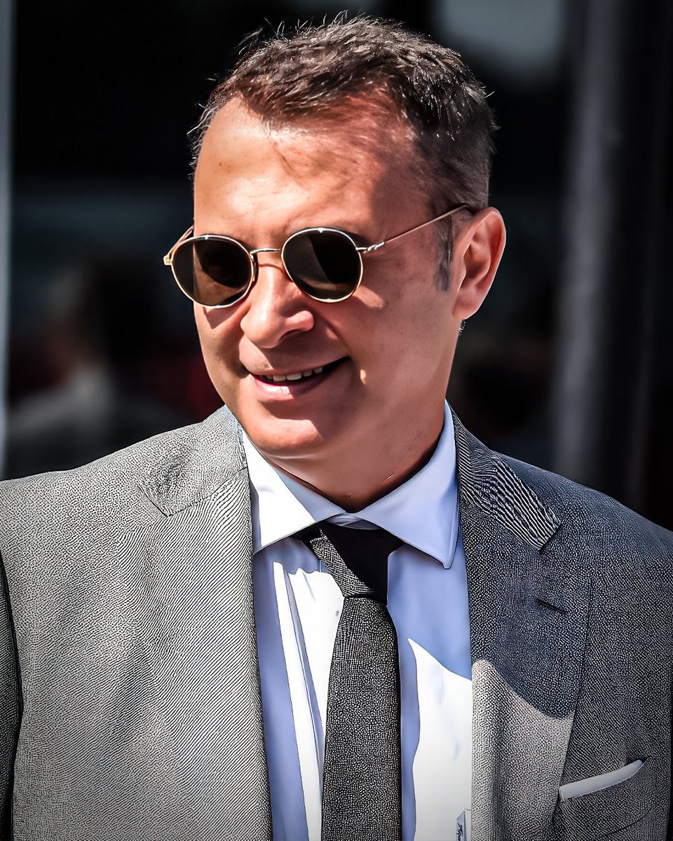 Fırat Günayer : "şu an Fikret Orman'ın Başkan olma gibi bir düşüncesi yok." 

Kendisine net bir bilgi verelim! 

Fikret Orman kesinlikle aday olma niyetinde. Sadece şartların ve olumlu havanın oluşmasını bekliyor.